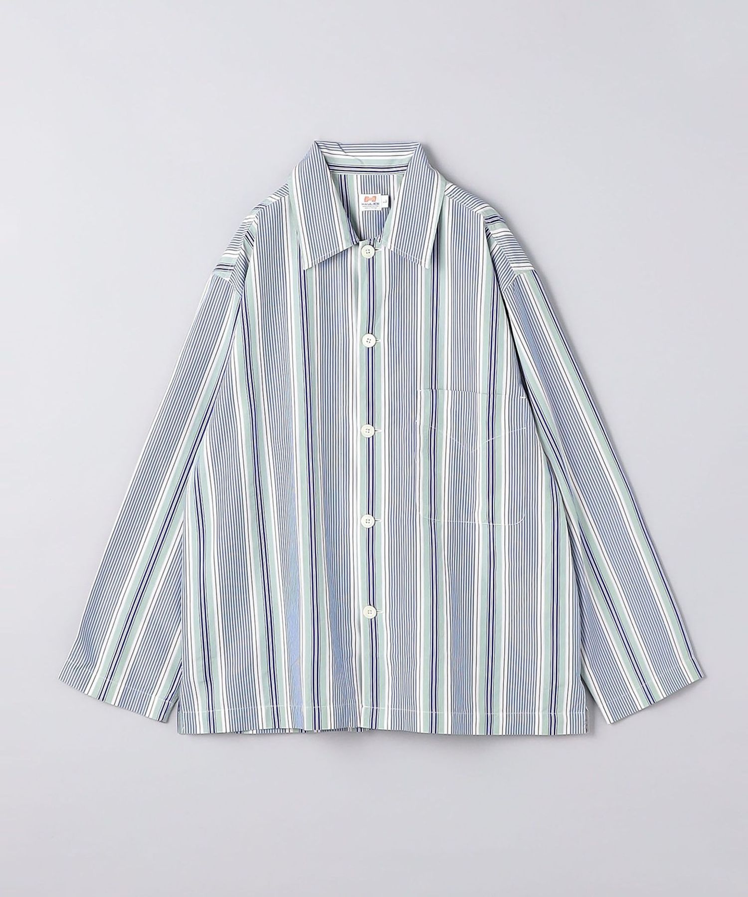 シャビー 暗い 洋服棚 イタリアから船便で運ばれてきました
