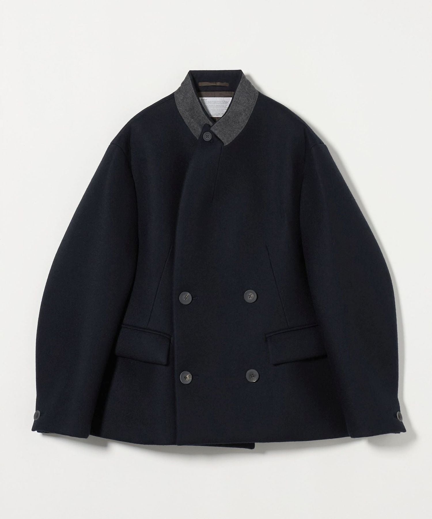 値下げ☆UNITED ARROWS ショートコート UNITED ARROWS（ユナイテッドアローズ）の「W メタル ノーカラー