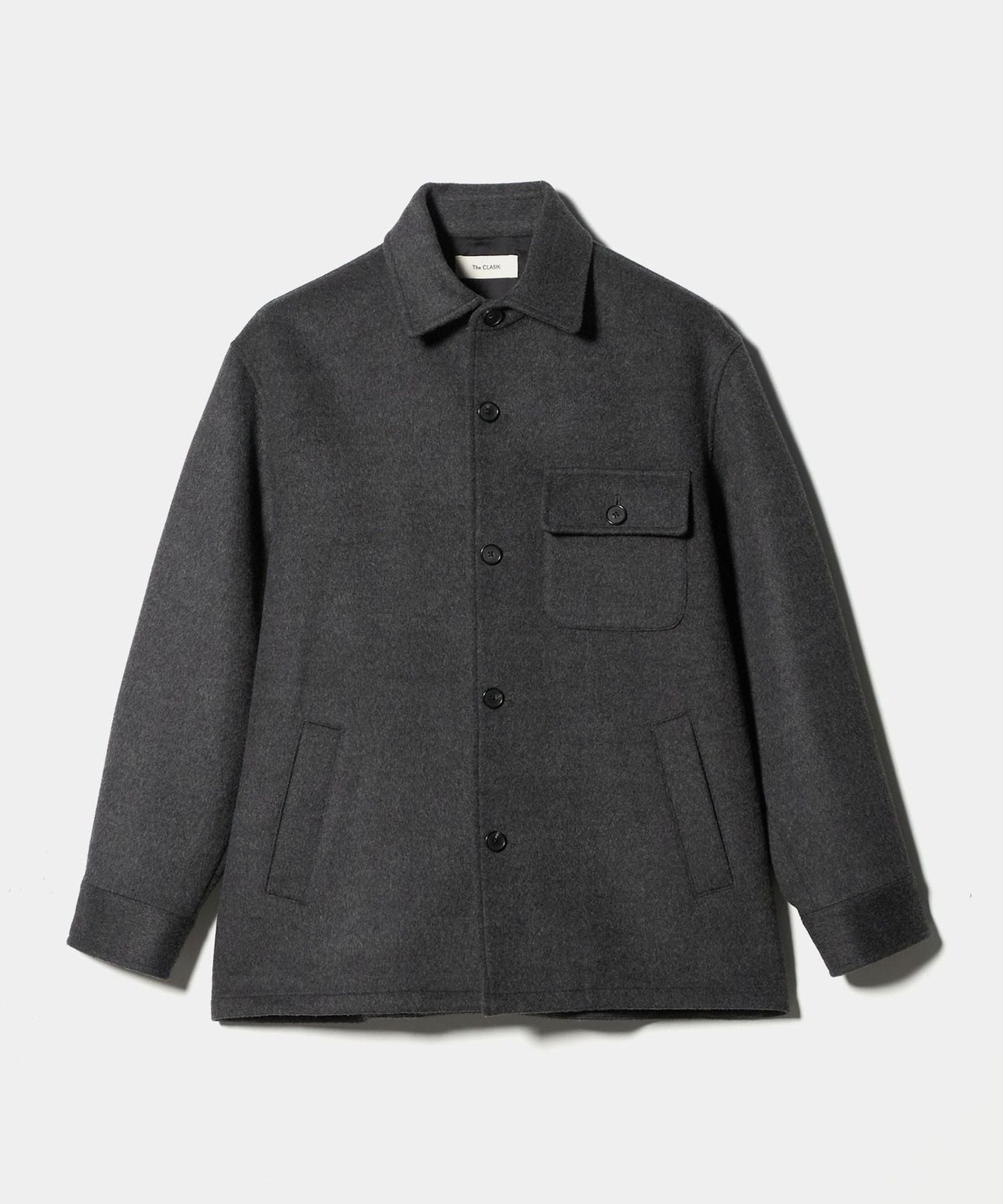 The CLASIK＞ビーバー オーバーシャツ
