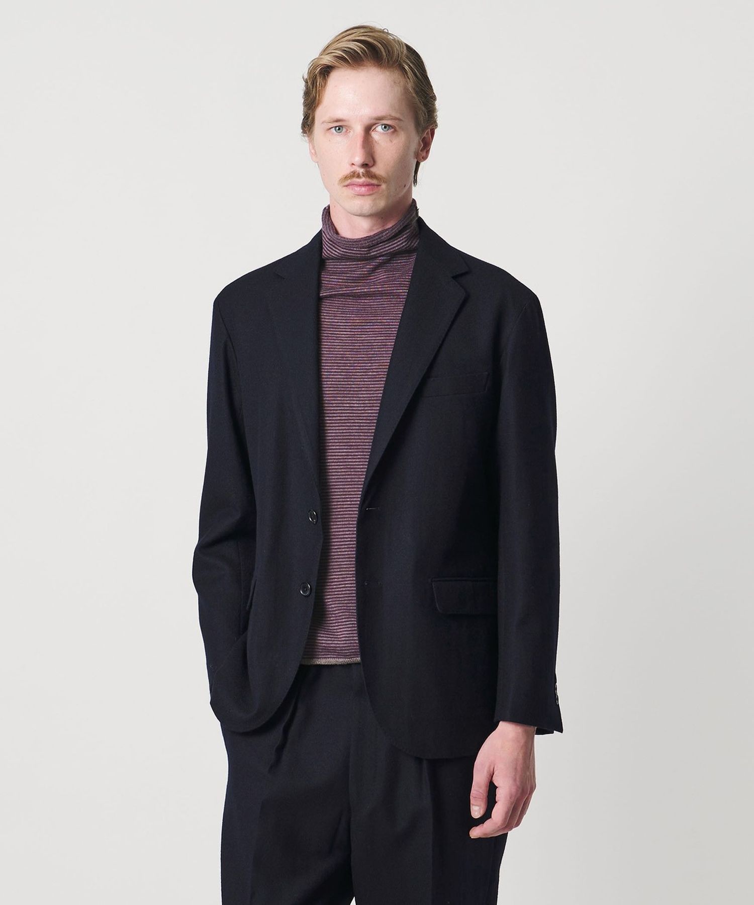 ユナイテッドアローズ　ネイビー　スーツ Lサイズ　48 SOVEREIGN SOVEREIGN＞ネイビーフランネル シングル 2ボタン テーラード