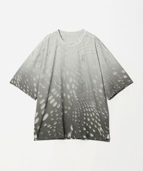 On/＜On＞Performance Volt―T/パフォーマンス ボルト Tシャツ/Tシャツ / カットソー