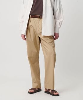 UNITED ARROWS/スムース タイプライター 2プリーツ リラックス トラウザース/スラックス