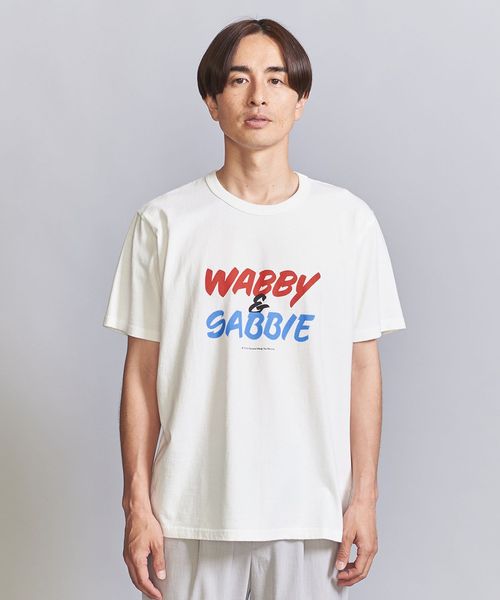 white shirt baggy