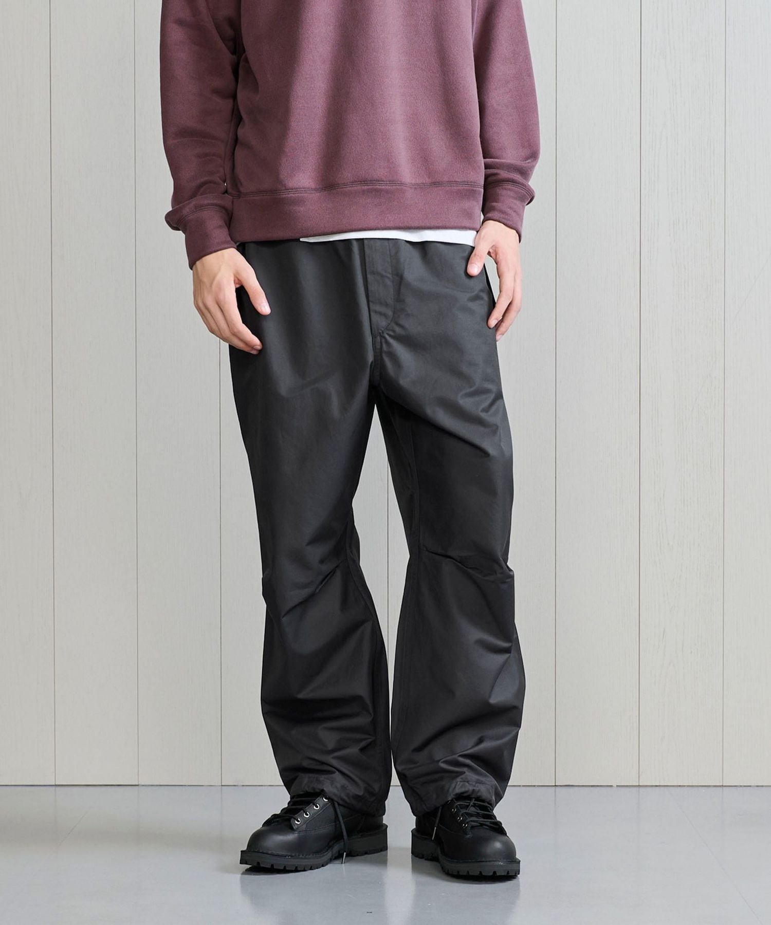 H BEAUTY&YOUTH OLMETEX ナイロン ショーツ M 黒Ovy H＞OLMETEX クランキー ソリッド ショーツ