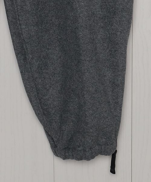 H＞フリース カーゴパンツ