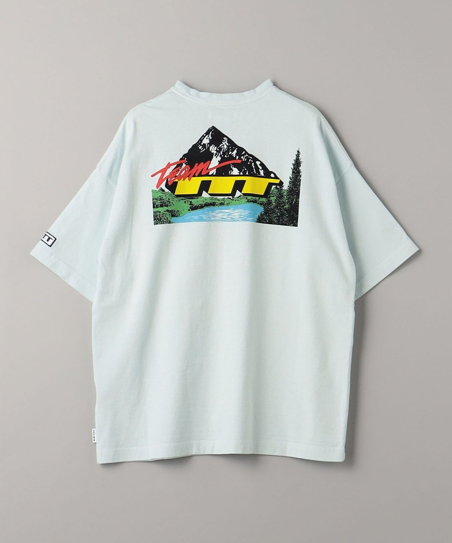 TTTMSW＞ マウンテン Tシャツ