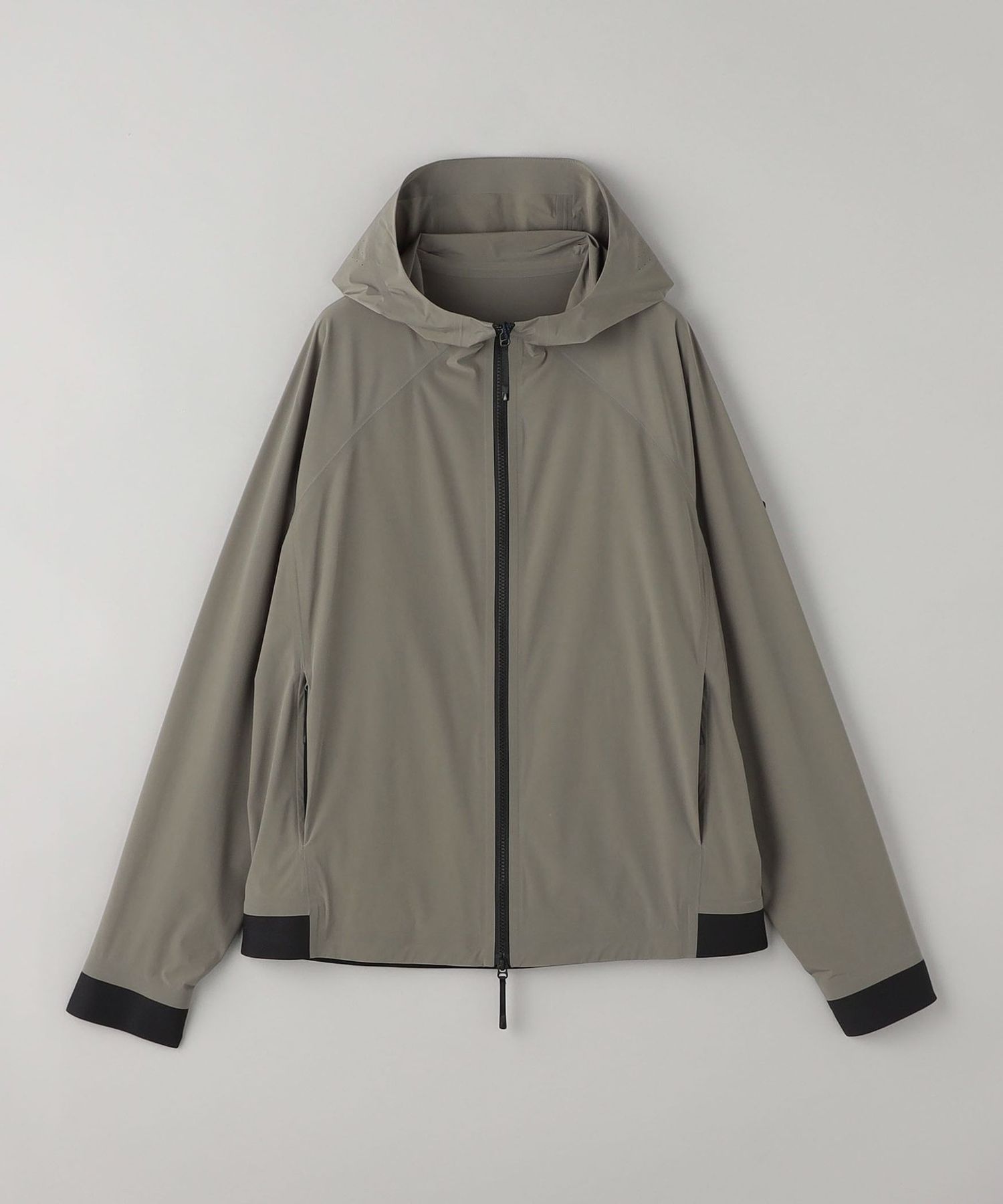 MONCLER＞ KURZ ジャケット