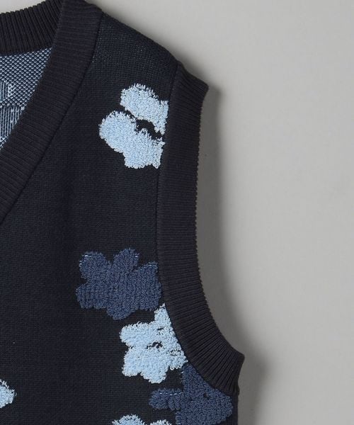 【U】PAMEOPOSE 花柄ニットベスト Fサイズ 楽天市場】ニットベスト レディース 花柄 ベスト 春秋 刺繍 V