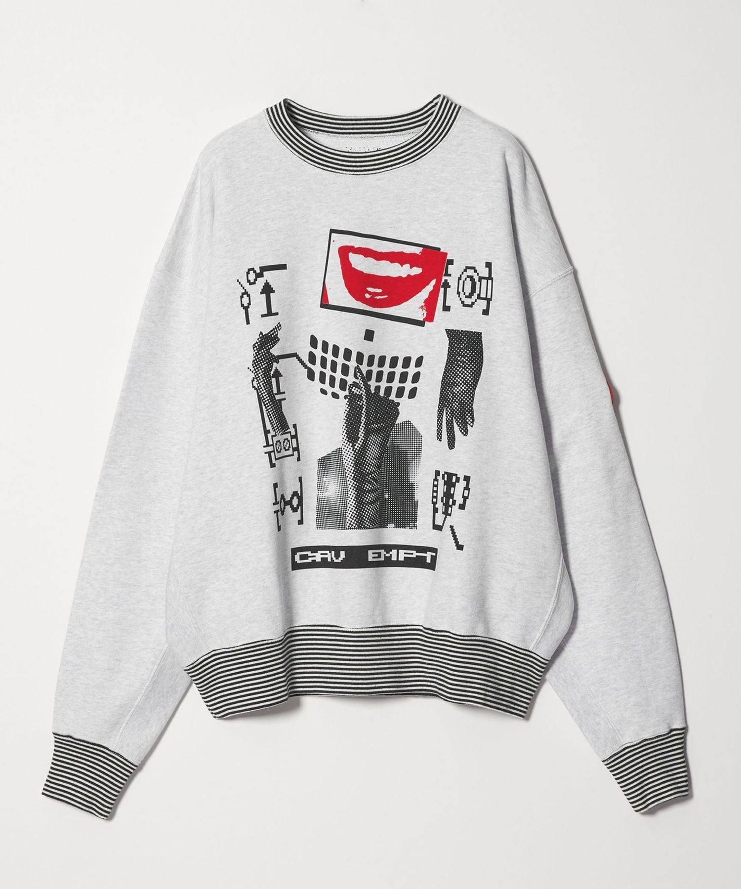 C.E＞LIPS DISPLAY CREW NECK/スウェット