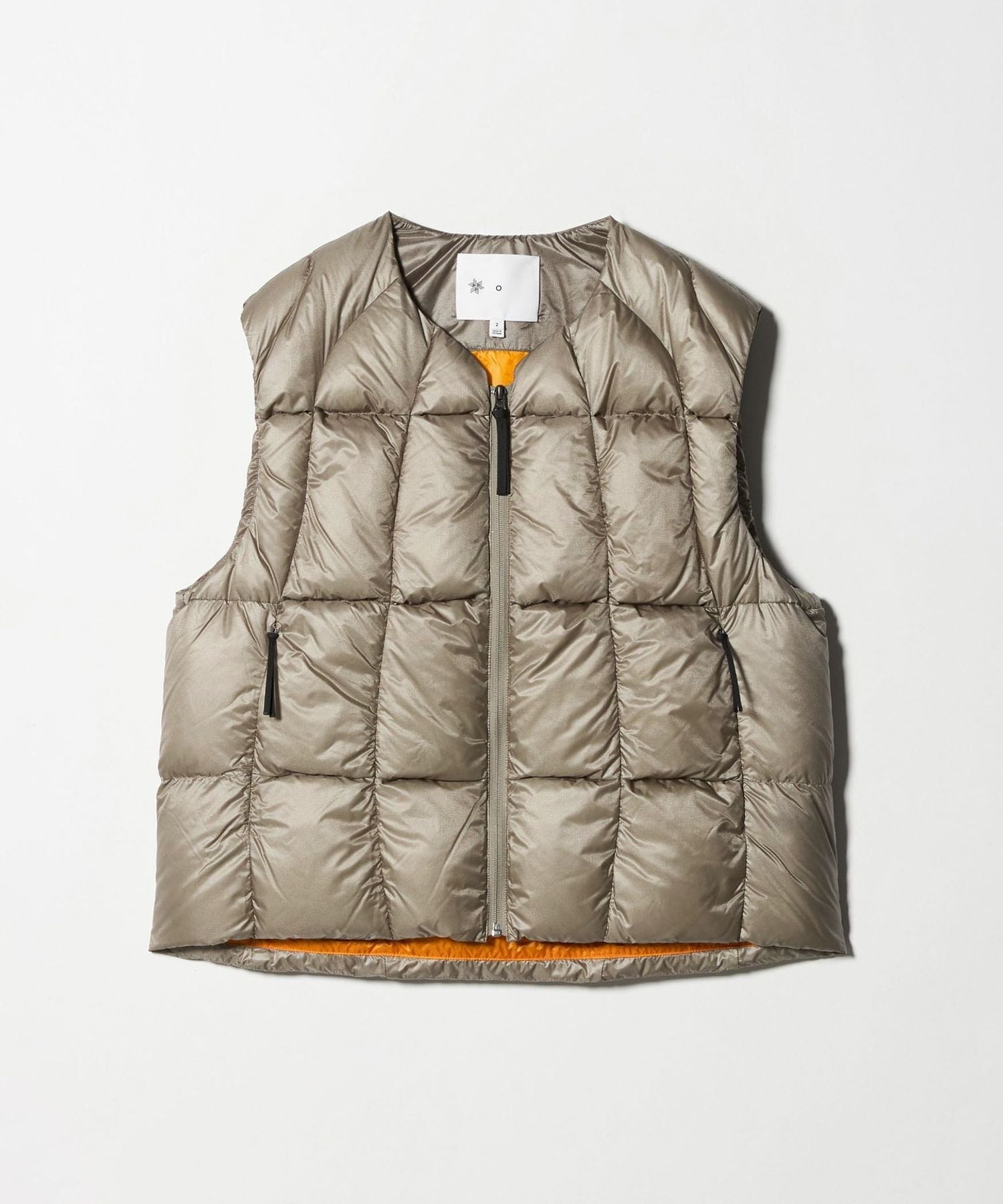 【ZOY】ゾーイ　シルバー ダウンベスト ZOY OFFICIAL | Zoe official website
