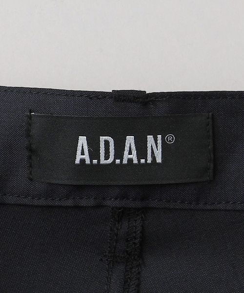 ＜A.D.A.N＞ダブルニー テック ショーツ Mサイズ A.D.A.N＞ダブルニー テック ショーツ Mサイズ