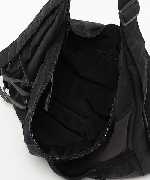 SAN SAN GEAR CROSS BODY BAG クロスボディバッグ 黒（SAN SAN