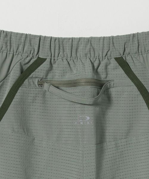 OAKLEY＞LATITUDE FLIGHT ショート パンツ