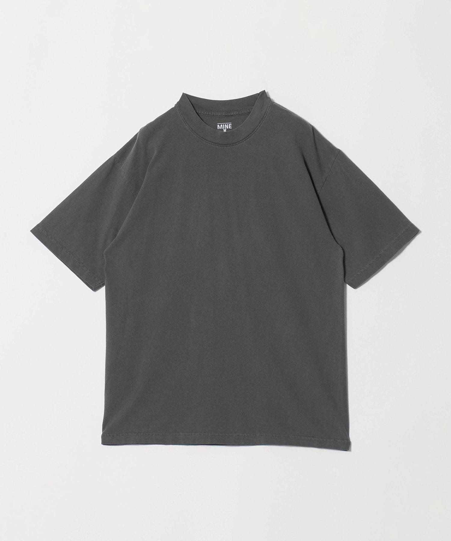 MINE＞ WHITE LABEL Tシャツ