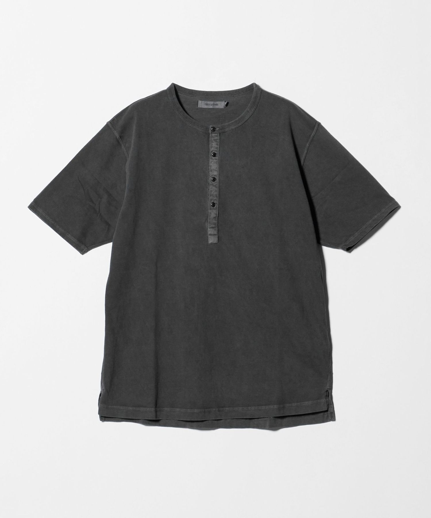 nonnative＞ DWELLER HENRY Tシャツ