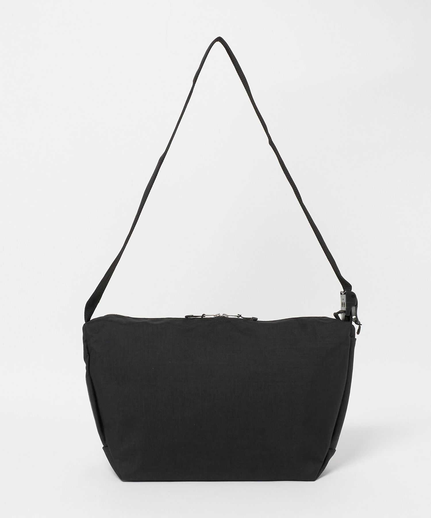 美品nonnative DWELLER PADDED SHOULDER BAG nonnative＞DWELLER ショルダー バッグ