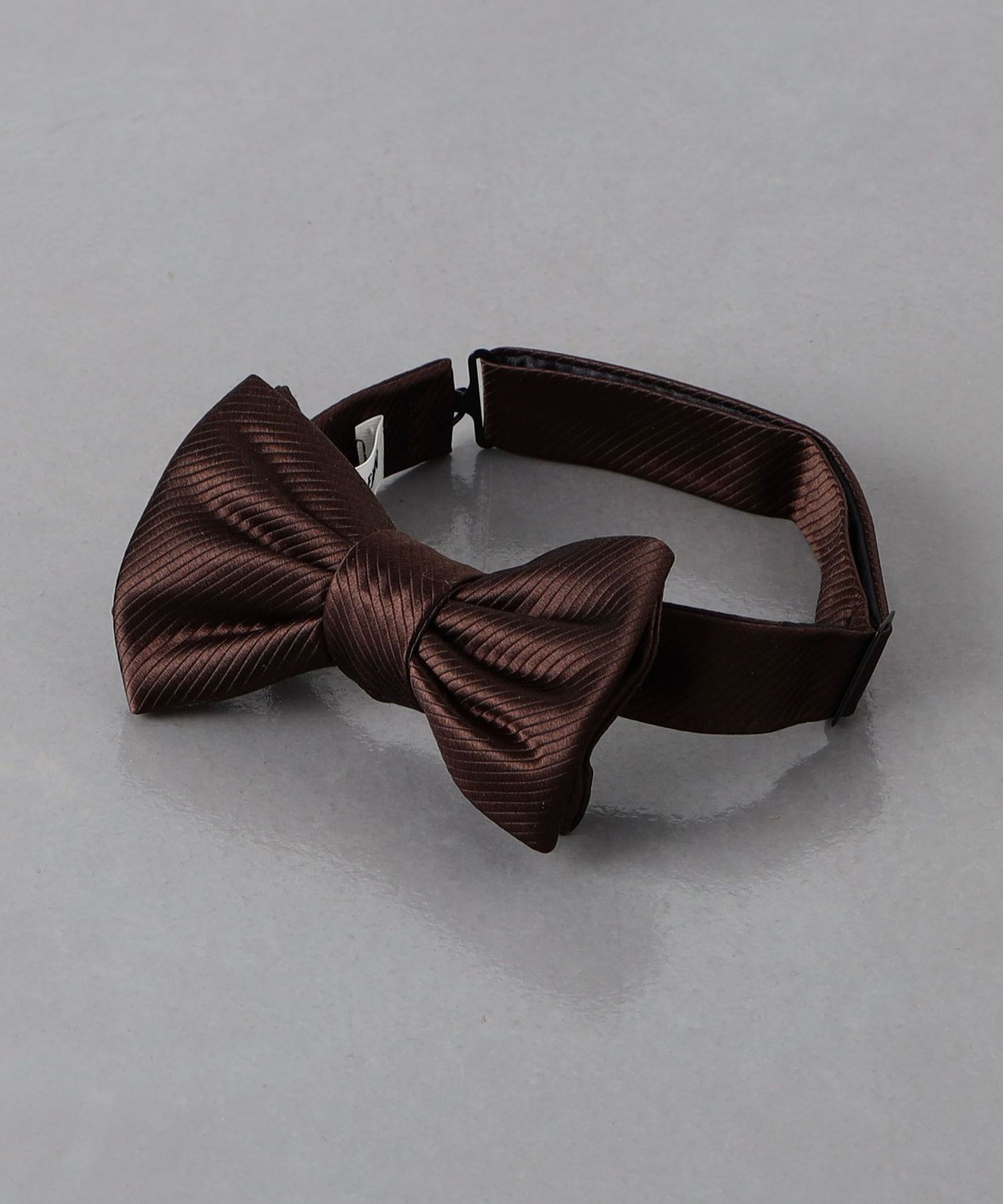 SOVEREIGN＞ ツイル ボウタイ