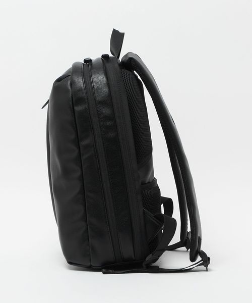 UNITED ARROWS ロゴ入りブラックリュック　ビジネスリュック UNITED ARROWS ロゴ入りブラックリュック ビジネスリュック