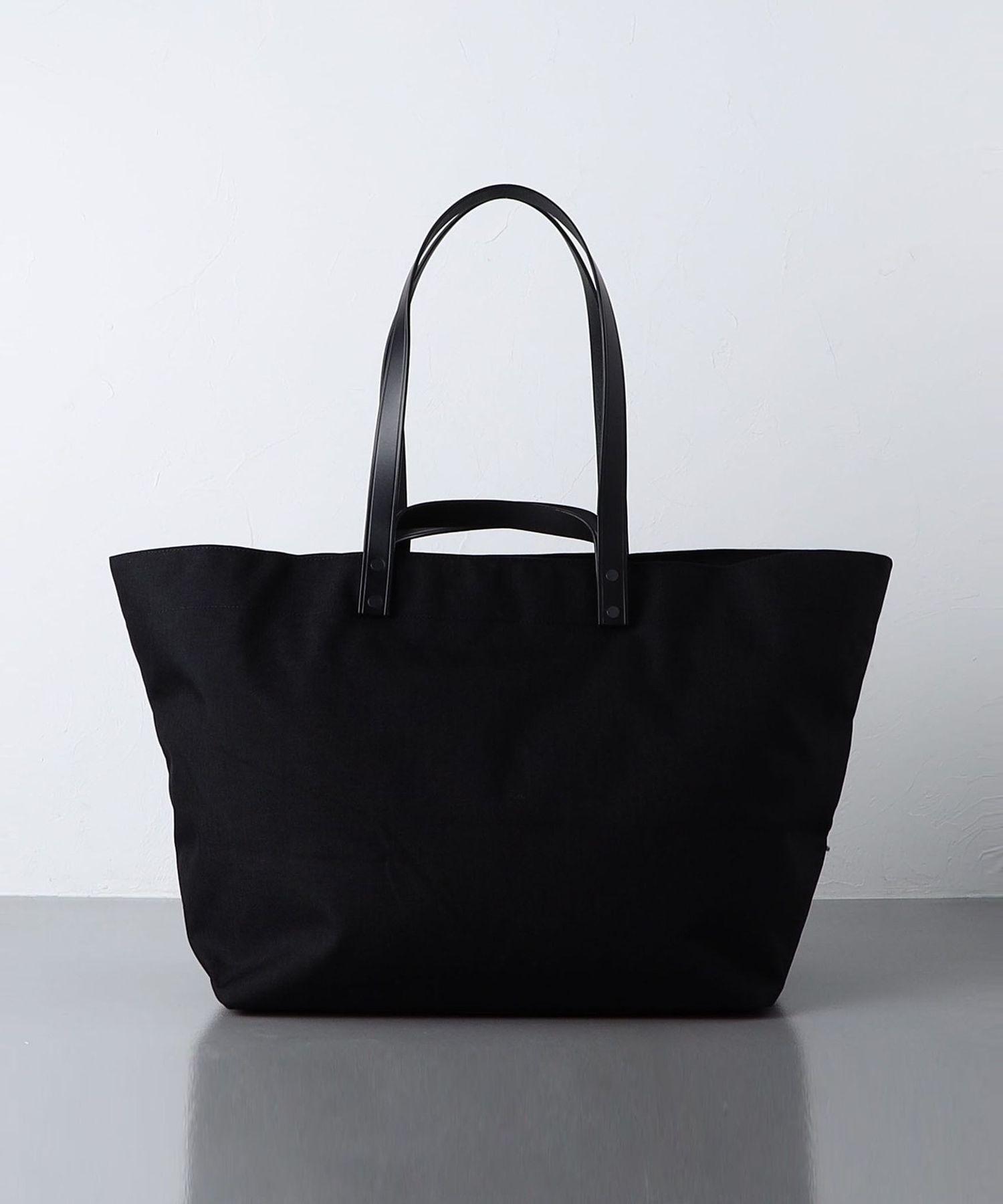限定価格！完売品⭐︎ユナイテッドアローズ　ダブルハンドル2wayトートバッグ 3500024Y0114_m1_a094.jpg
