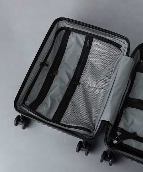 希少 美品 BRIEFING ユナイテッドアローズ 別注 キャリーケース 37L 別注】 ＜RICARDO＞ WHITE&BLACK 19inc/37L/キャリーケース