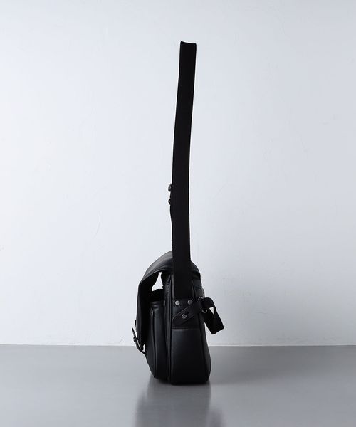 HUNTING WORLD CRAFTED BY DESCENTE.LAB＞CARRYALL MEDIUM
