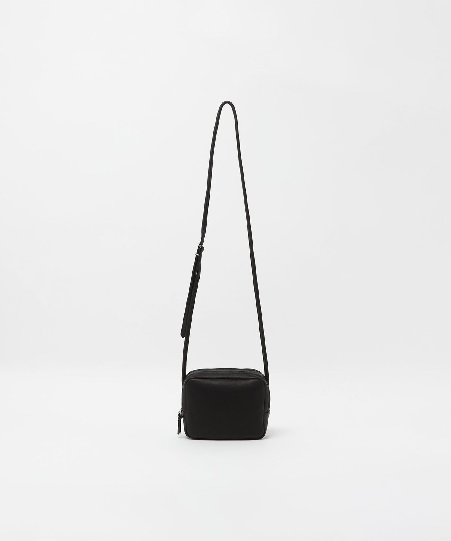 ★最終値★Aeta ワンショルダースクエアバッグ Aeta アエタDA108 SQUARE SHOULDER ディアレザー スクエア