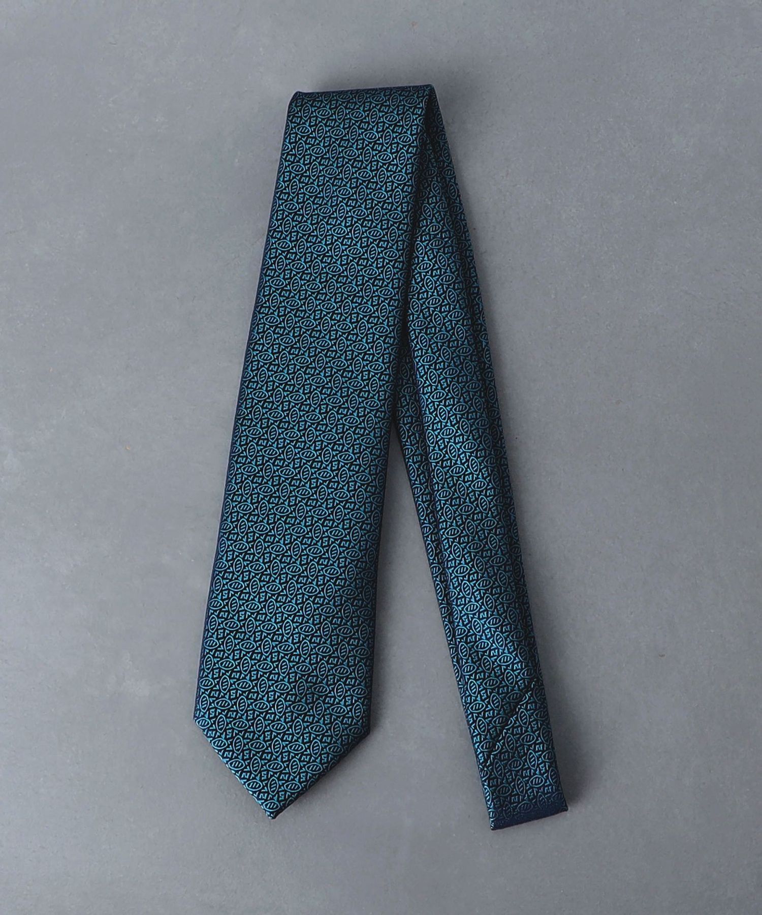 Charvet＞ ジャガード ネクタイ