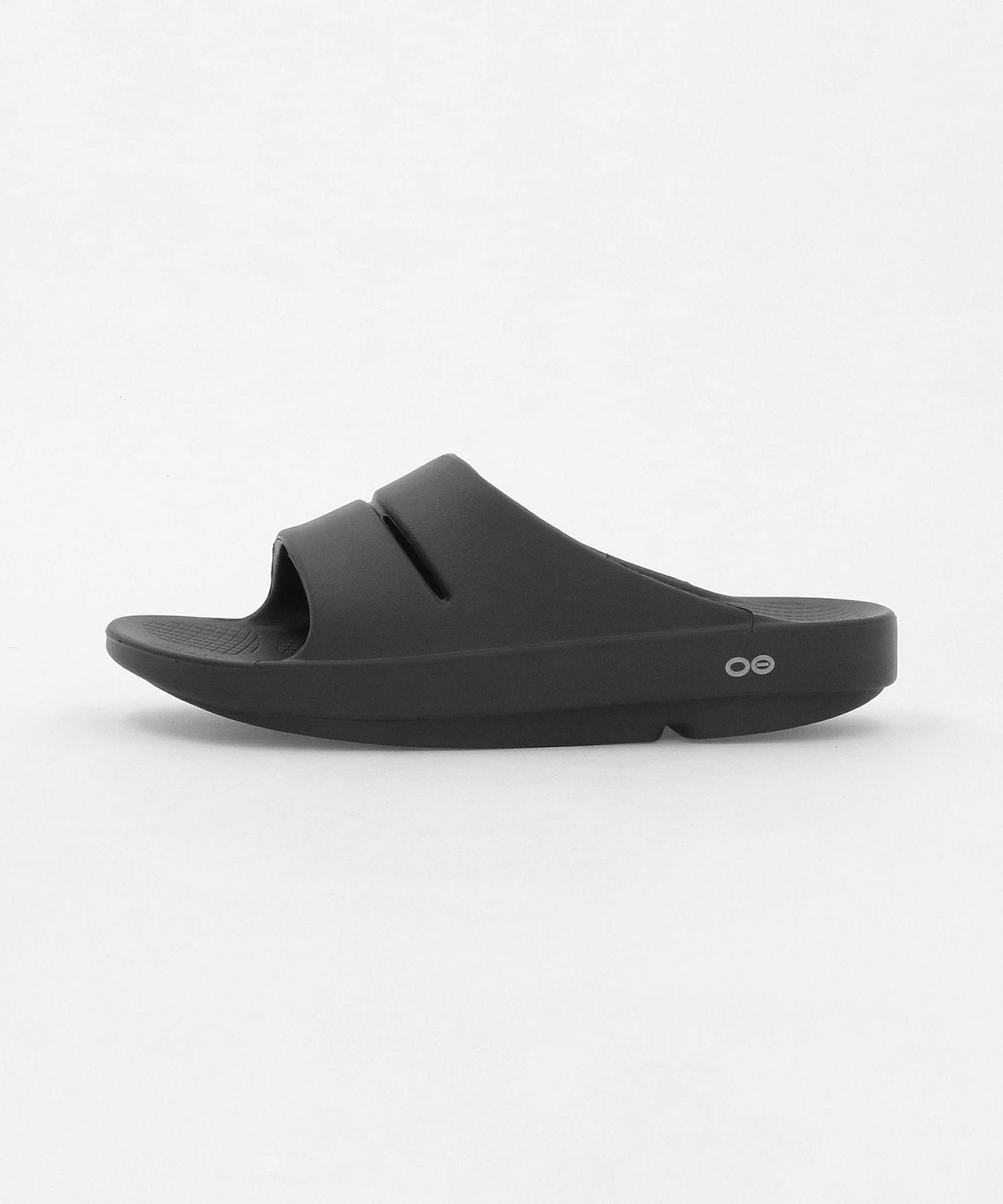 【新品】Oofos28cmリカバリーサンダル　United arrows OOFOS＞ OOahh/リカバリーサンダル