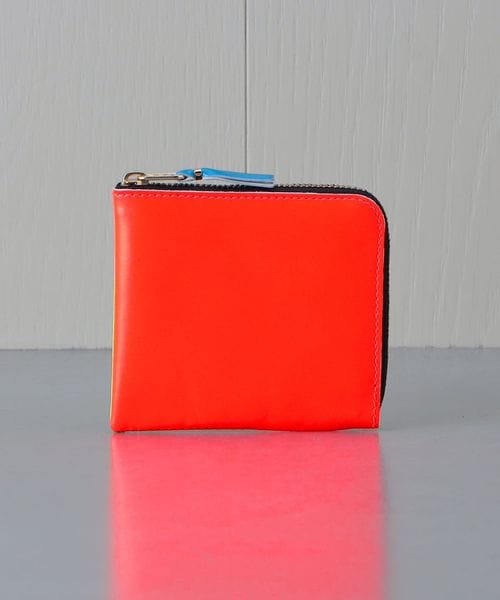 COMME des GARÇONS レザーウォレット　ハンドペイント　新品 COMME des GARÇONS レザーウォレット ハンドペイント 新品
