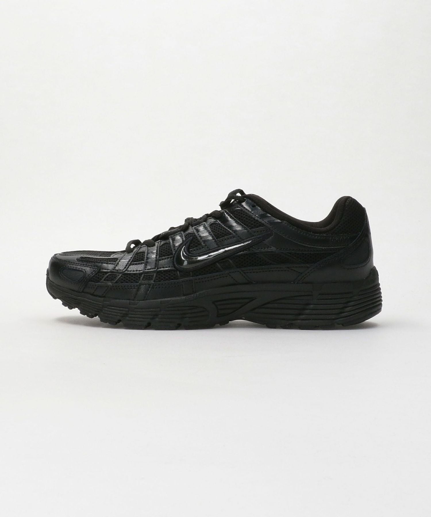 NIKE P-6000 22cm ブラック 黒色 ダッドシューズ スニーカー NIKE＞ P―6000/スニーカー
