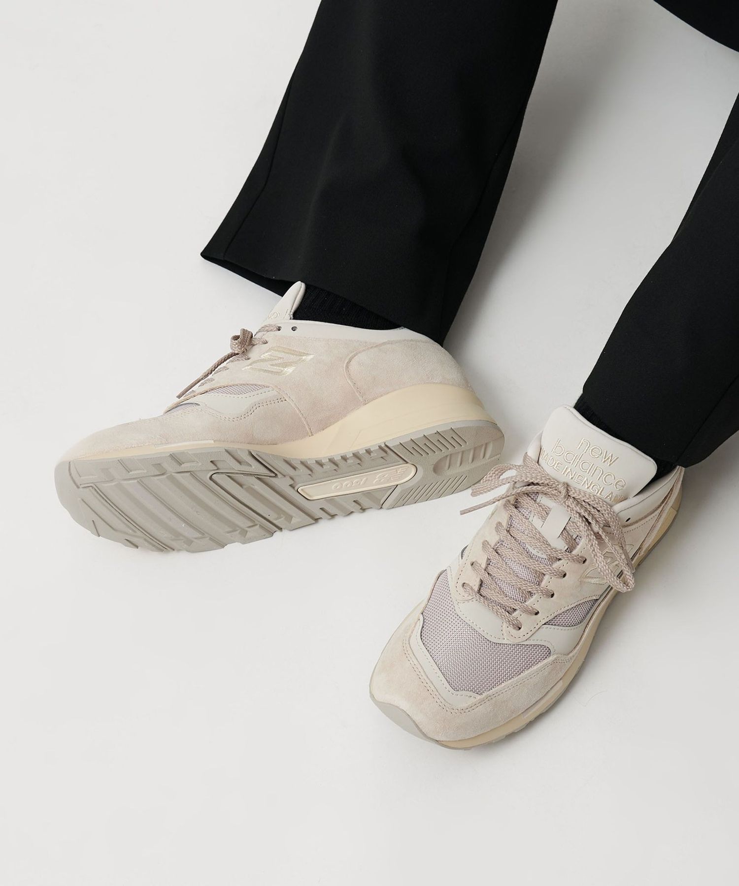 美品 New Balance 1500シリーズ ベージュ　27センチ 楽天市場】NEW BALANCE 1500（カラーベージュ）（メンズ靴｜靴