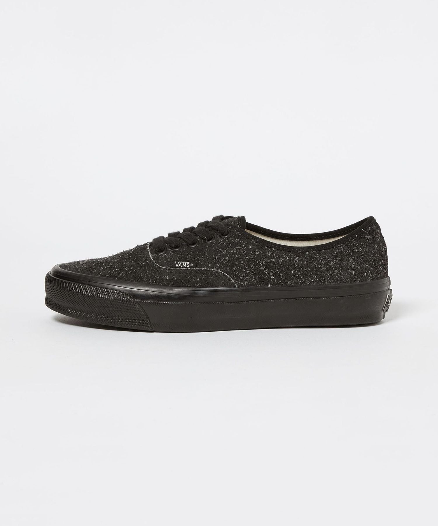 vans プレミアム オーセンティック トリプルブラック 28㎝ 新品未使用 vans プレミアム 28㎝ オーセンティック ブラック リシュー 44LX