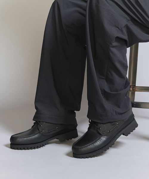 Timberland＞ オーセンティック スリーアイ ボート シューズ