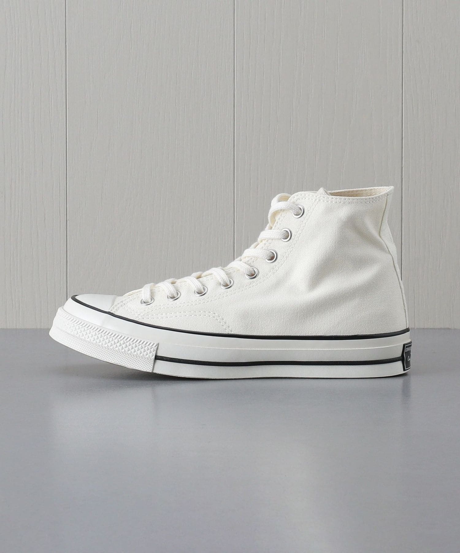ユナイテッドアローズ別注　CONVERSE ALL STAR ホワイト UNITED ARROWS（ユナイテッドアローズ）の「UA/BY CONVERSE別注
