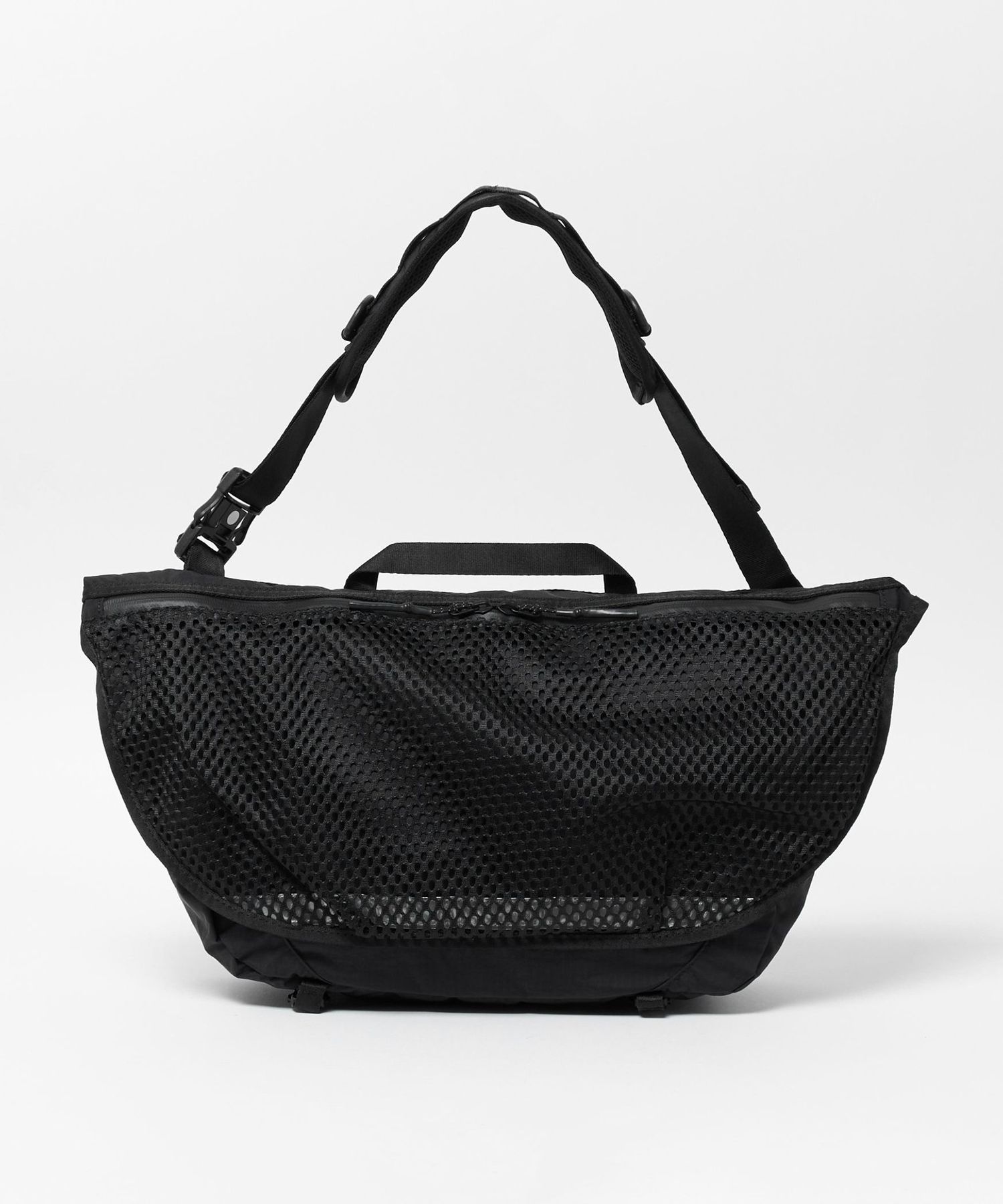 maastik kuller メッセンジャーバック maastik＞KULLER メッセンジャー バッグ