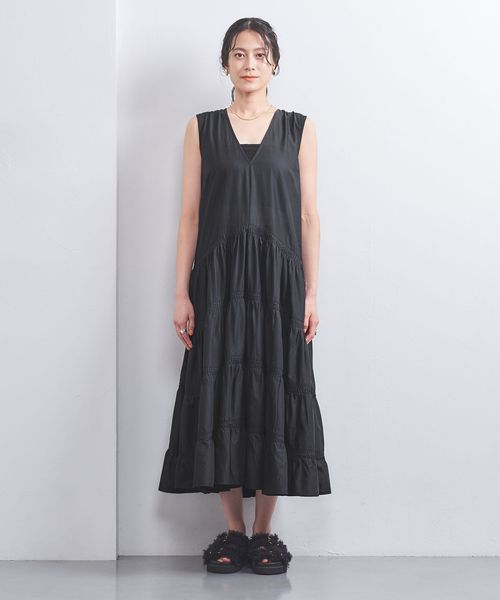 Wallis Embroidered Dress in White Silver