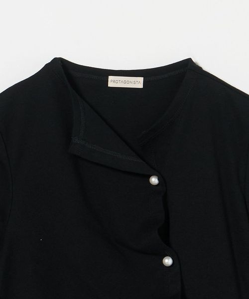 PROTAGONISTA＞イミテーションパールボタン Tシャツ