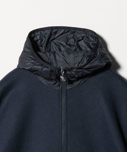 入手困難 MONCLER パッド入りフード付き シアリングケープ MONCLER＞フードケープ
