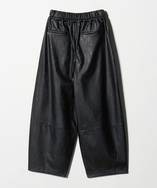 SACRA＞レザーライク パンツ