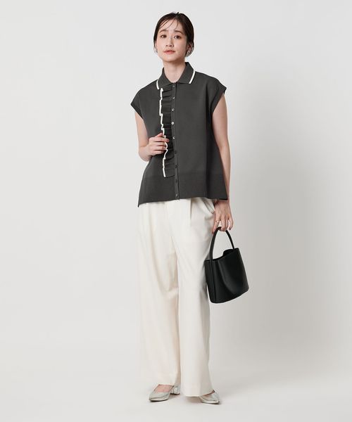 最終値上げ！UNITED ARROWS フリルノースリーブベスト白 最終値上げ！UNITED ARROWS フリルノースリーブベスト白