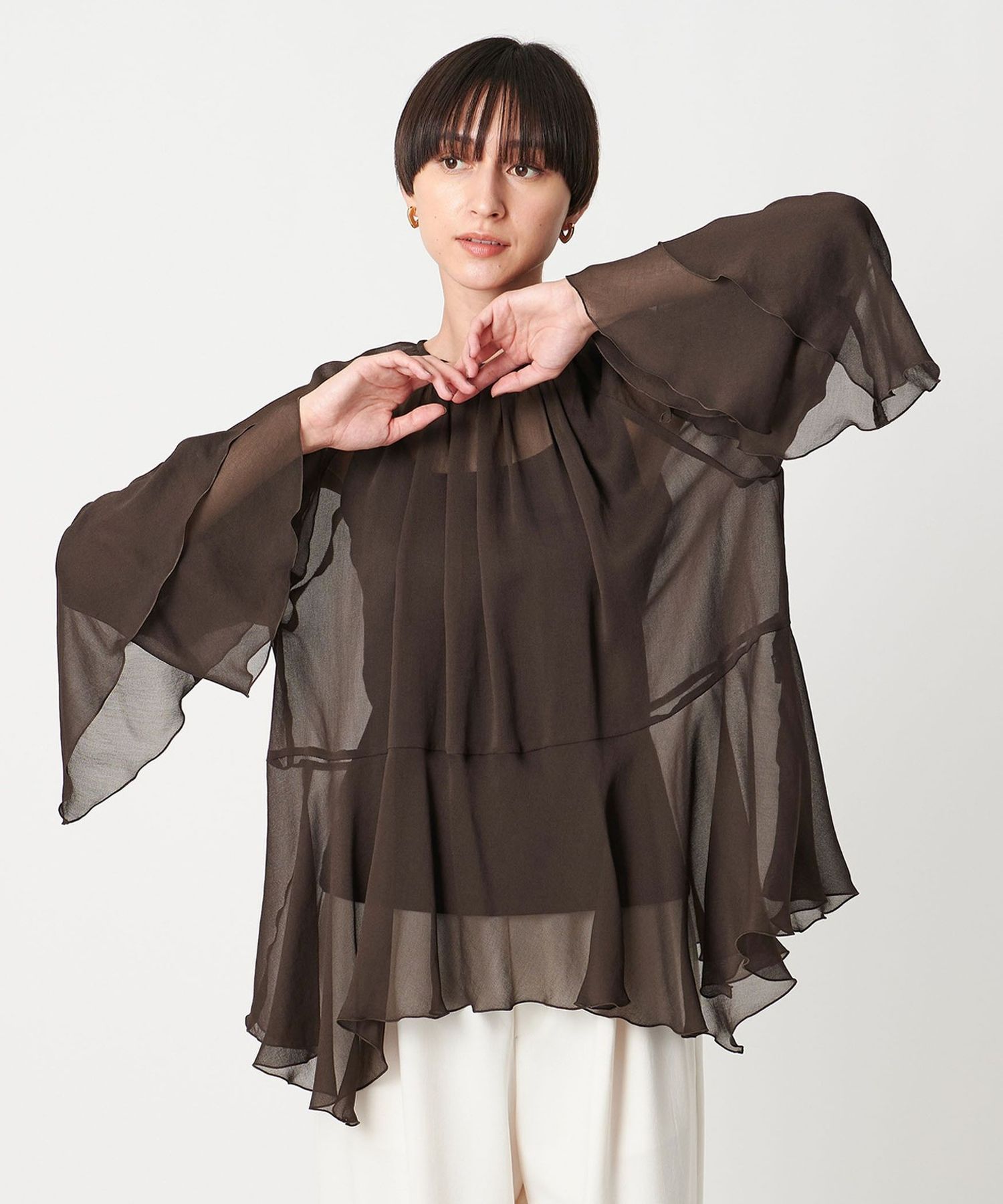 UNITED ARROWS リッチフリル ブラウス ¥22,000 UNITED ARROWS（ユナイテッドアローズ）の「リッチフリル