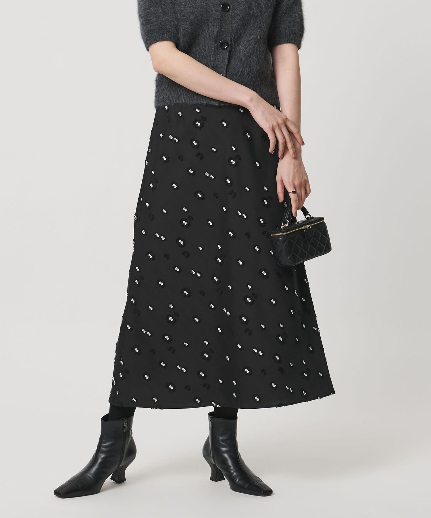 サテン フラワー ジャガード ロングスカート ブラック