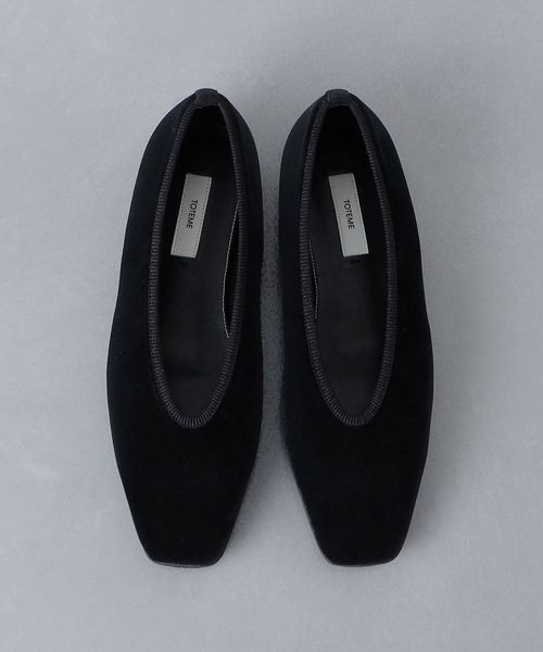 バレエシューズ TOTEME SUEDE BALLERINAS Suede lace-up ballerinas black – TOTEME