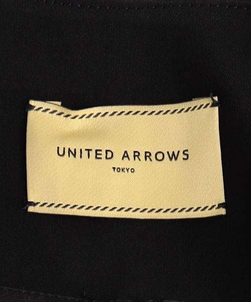 UNITED ARROWS ユナイテッドアローズ ボタンオールインワン 38黒 UNITED ARROWS ユナイテッドアローズ ボタンオールインワン 38黒