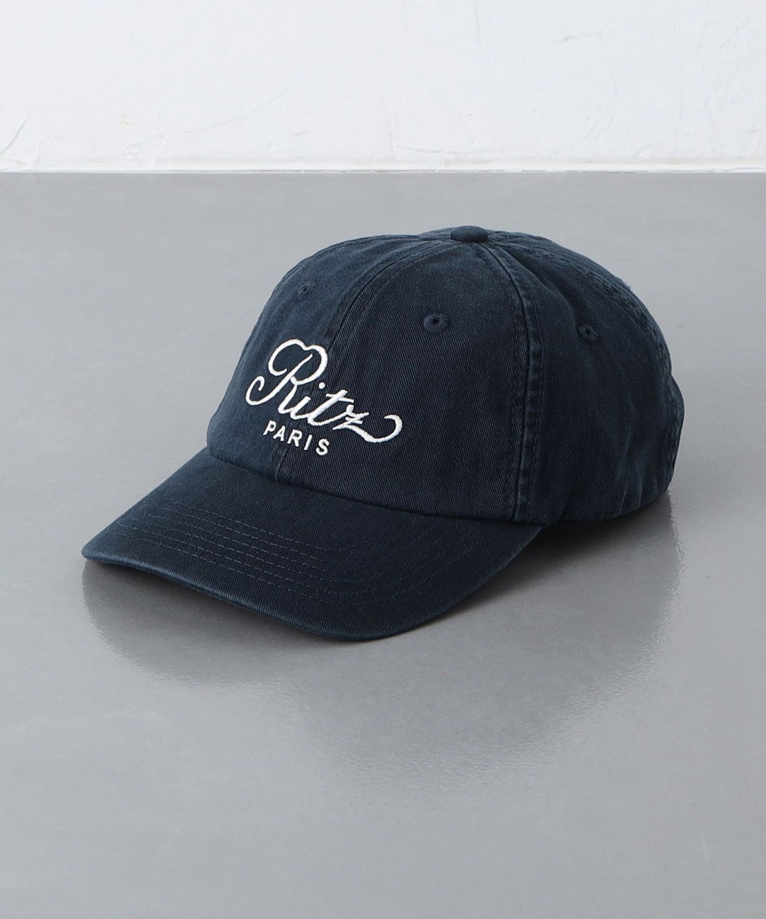 Ritz Paris × Frame キャップ　ホワイト新品未使用品　現地購入 210.jpg