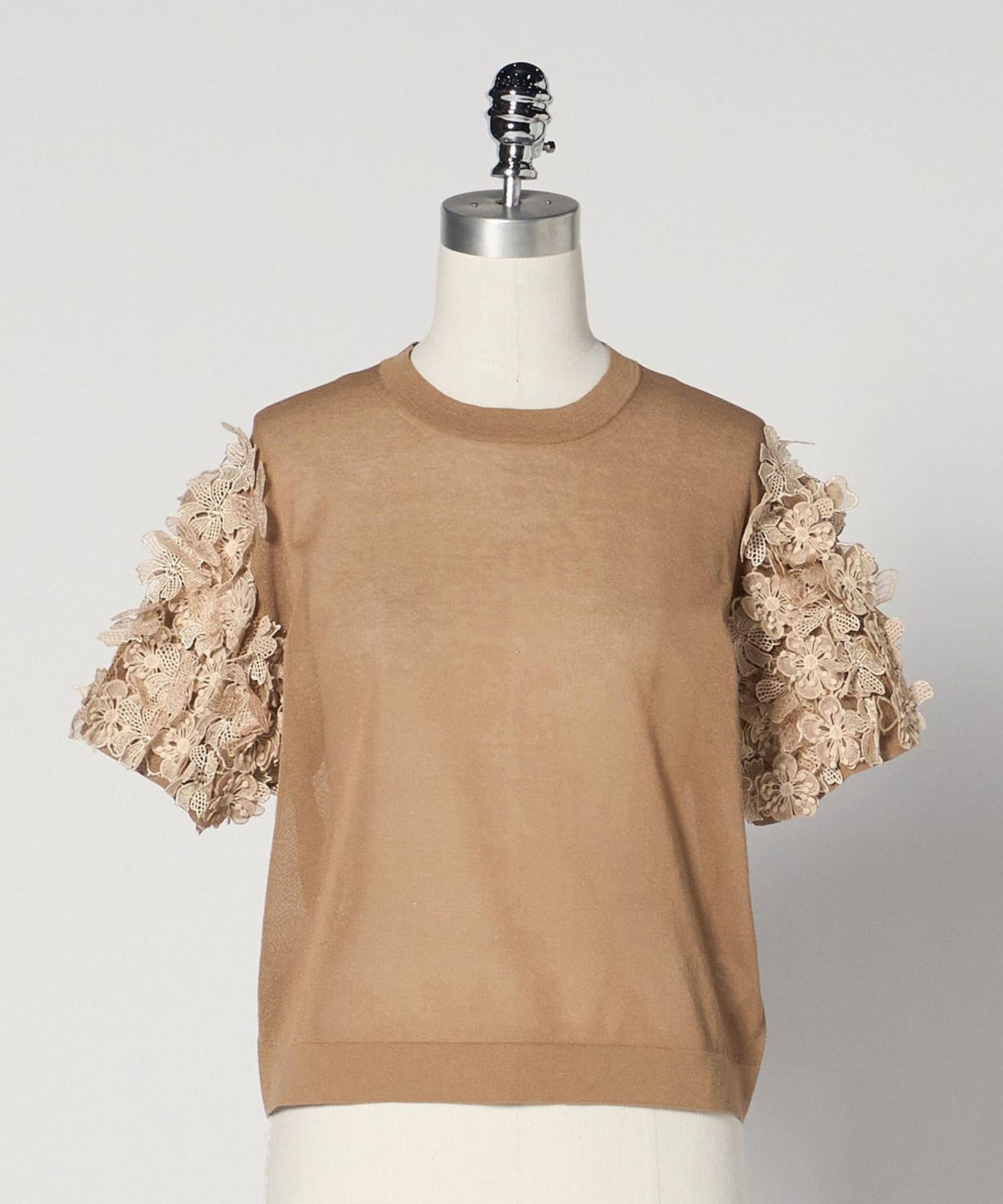 毛朱界です。　ショートスリーブパワーバー boussole＞フラワー ショートスリーブ ニット