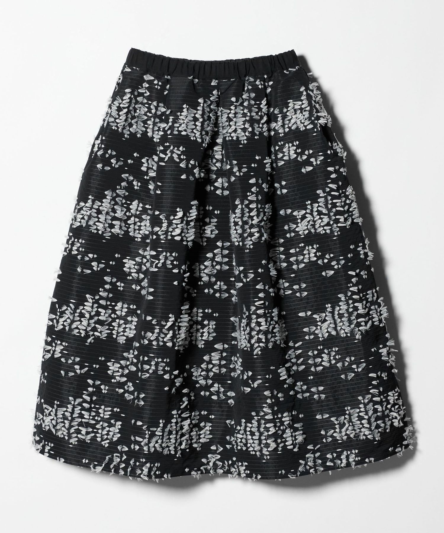 最終値下げ　 united arrows ジャガードスカートS 36 ネイビー UNITED ARROWS（ユナイテッドアローズ）の「チェック タフタ ギャザー スカート