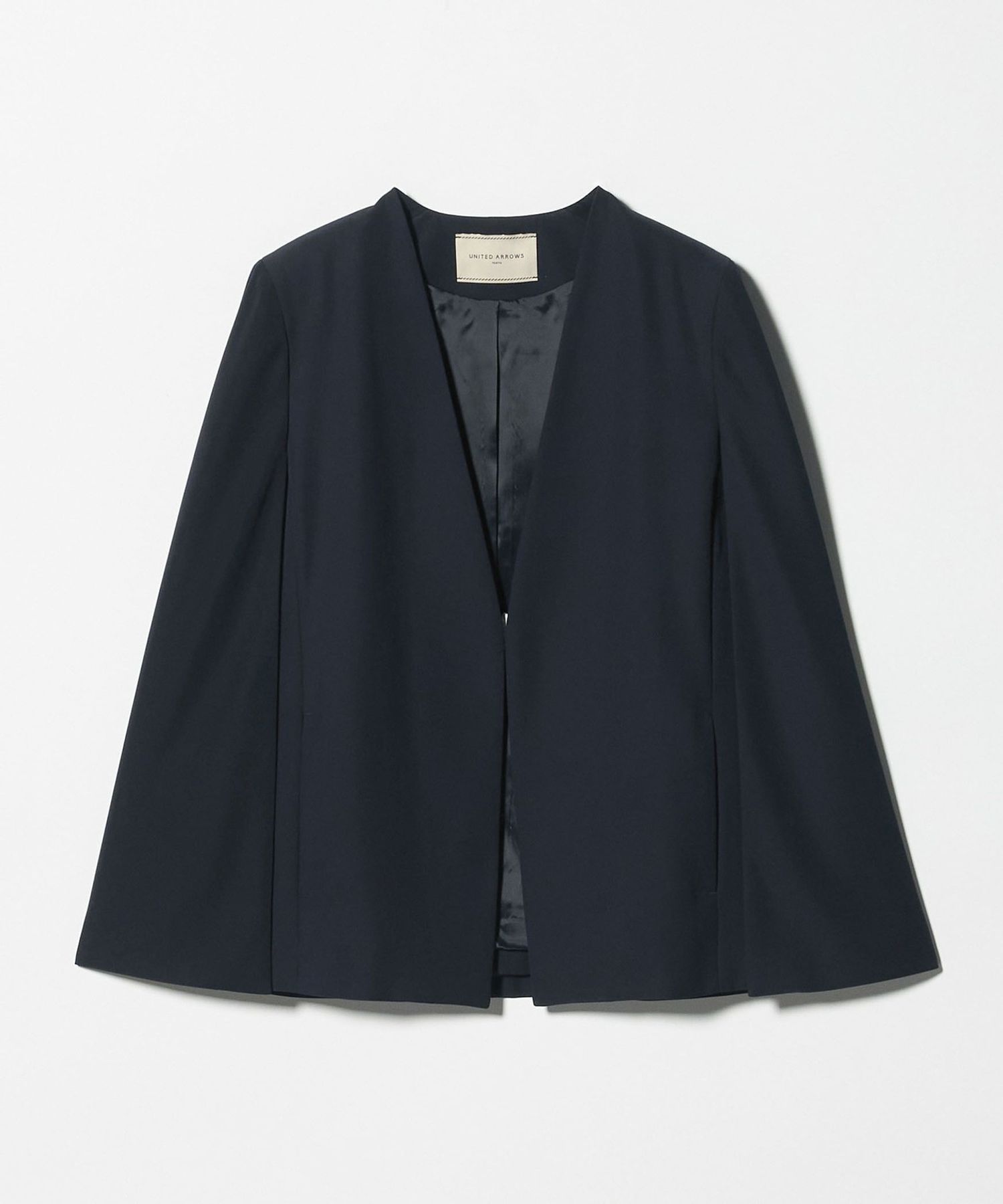 ケープ ノーカラージャケット