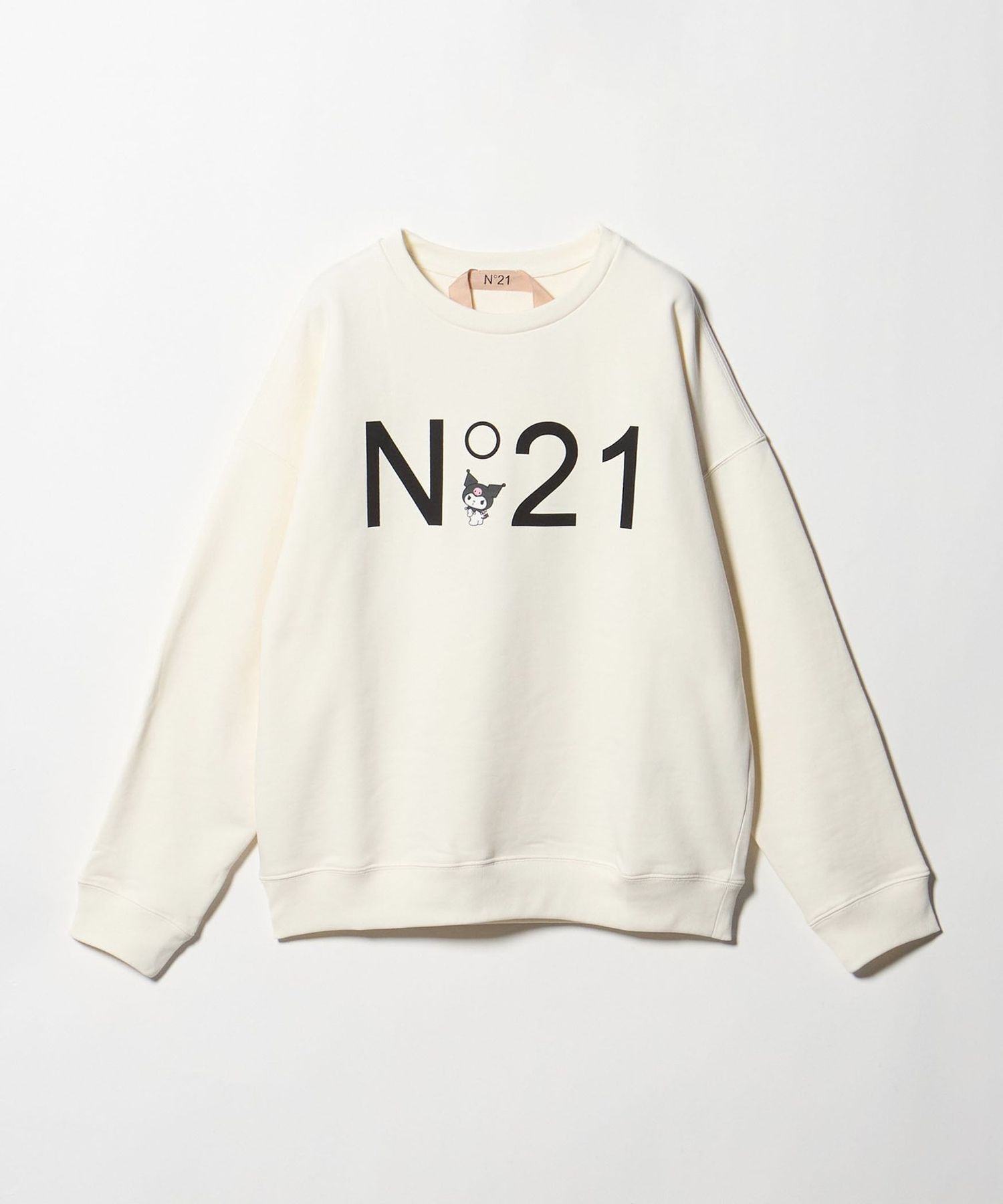 極美品✨N゜21 長袖　スウェット　トレーナービッグロゴ　yu-mi N°21＞KUROMI スウェット