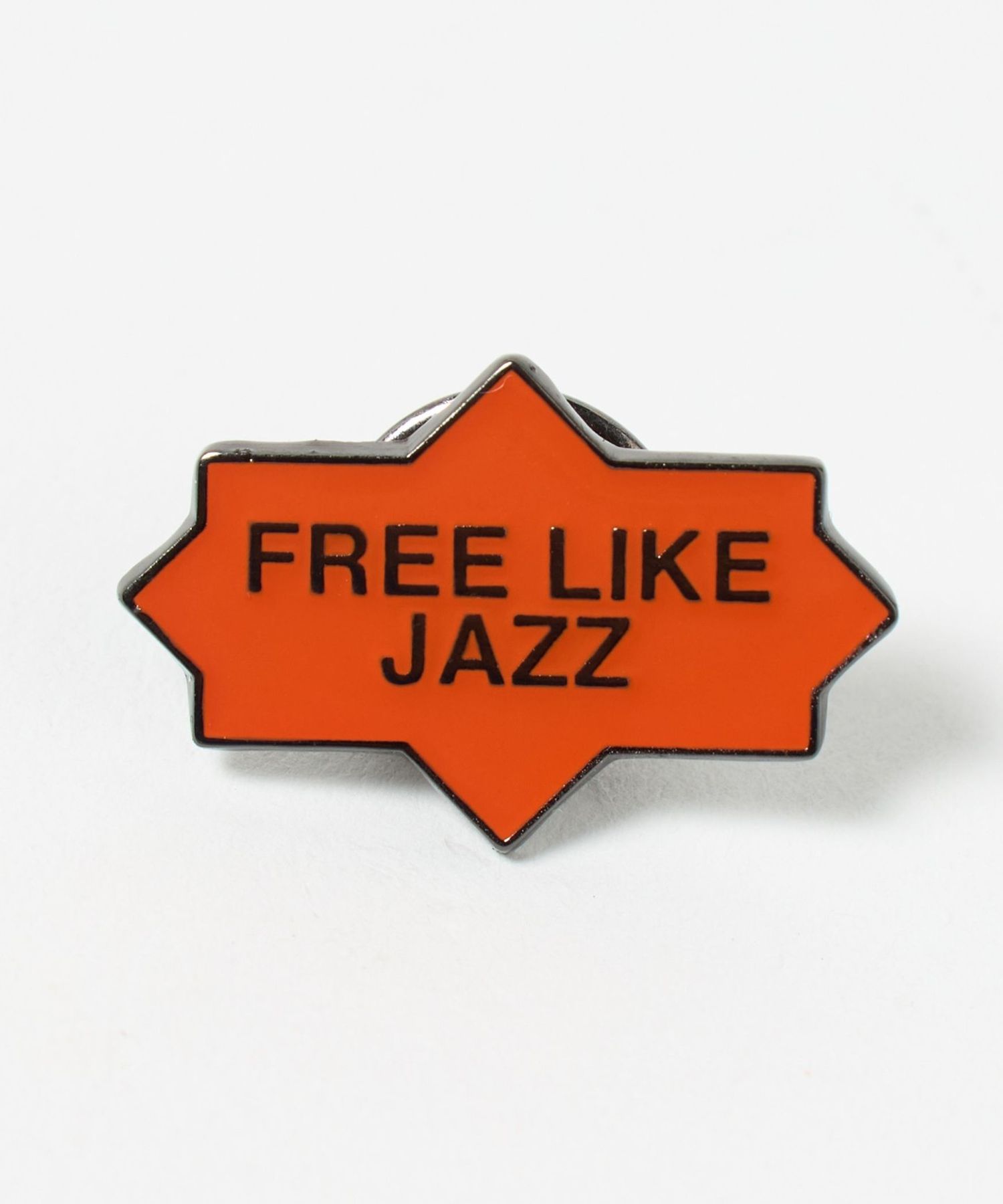 UNDERCOVER＞JAZZ ピンバッジ